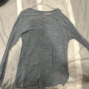 Youngla Long Sleeve Shirt
